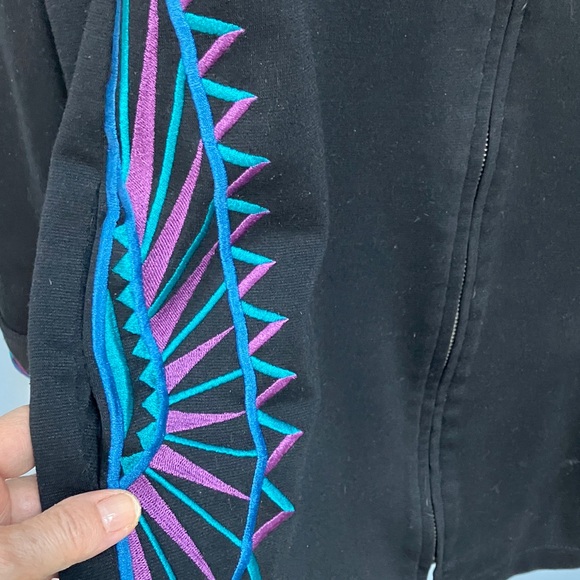 Bob Mackie 3X Black Jacket with Blue and Pink Embroidered Details Front Zip - Picture 9 of 11